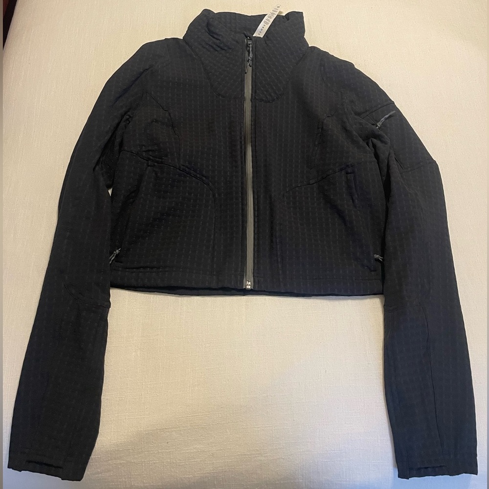 Lululemon hiking jacket size 8